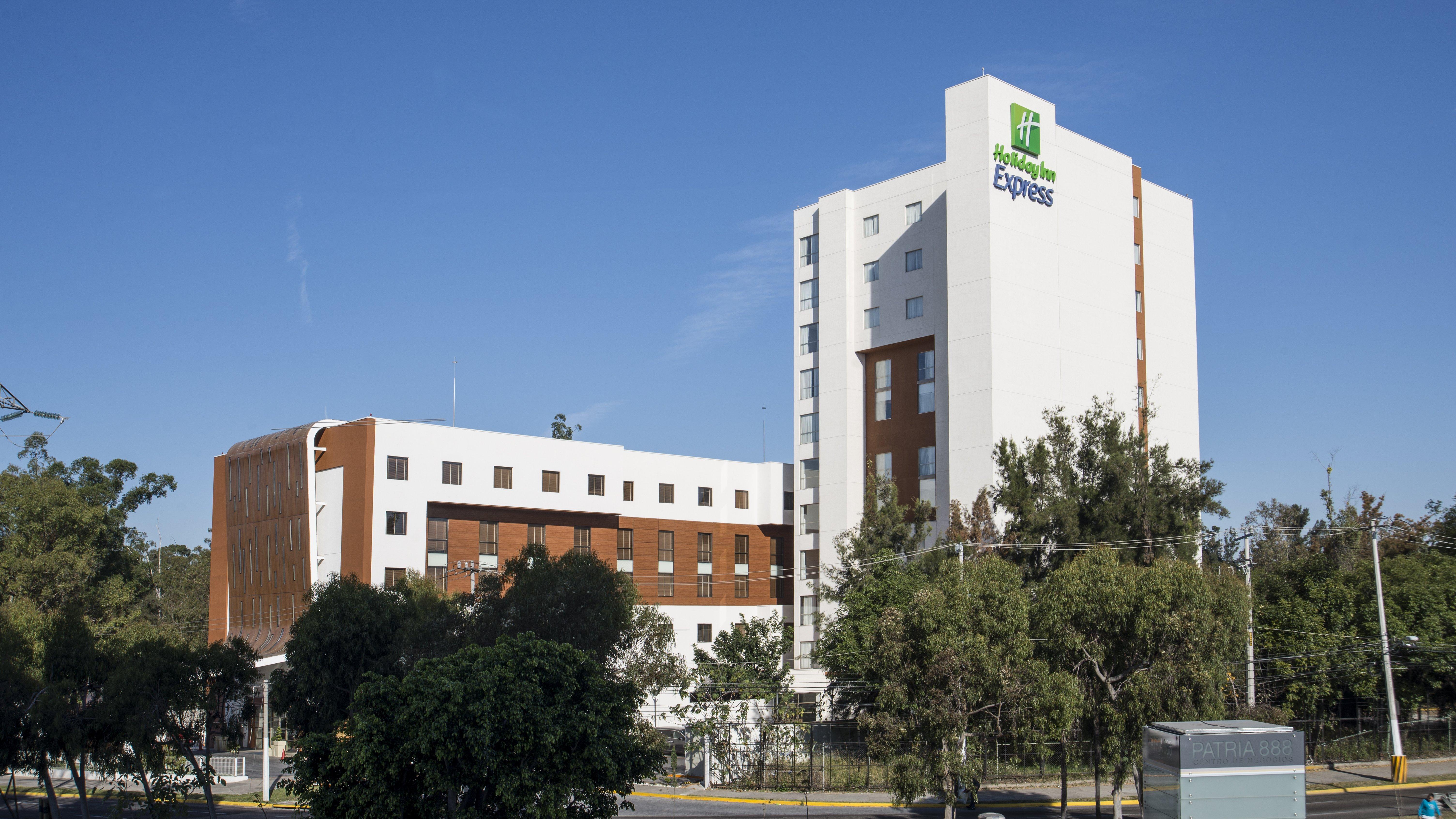 Holiday Inn Guadalajara Patria-Universidad By Ihg سابوبان المظهر الخارجي الصورة
