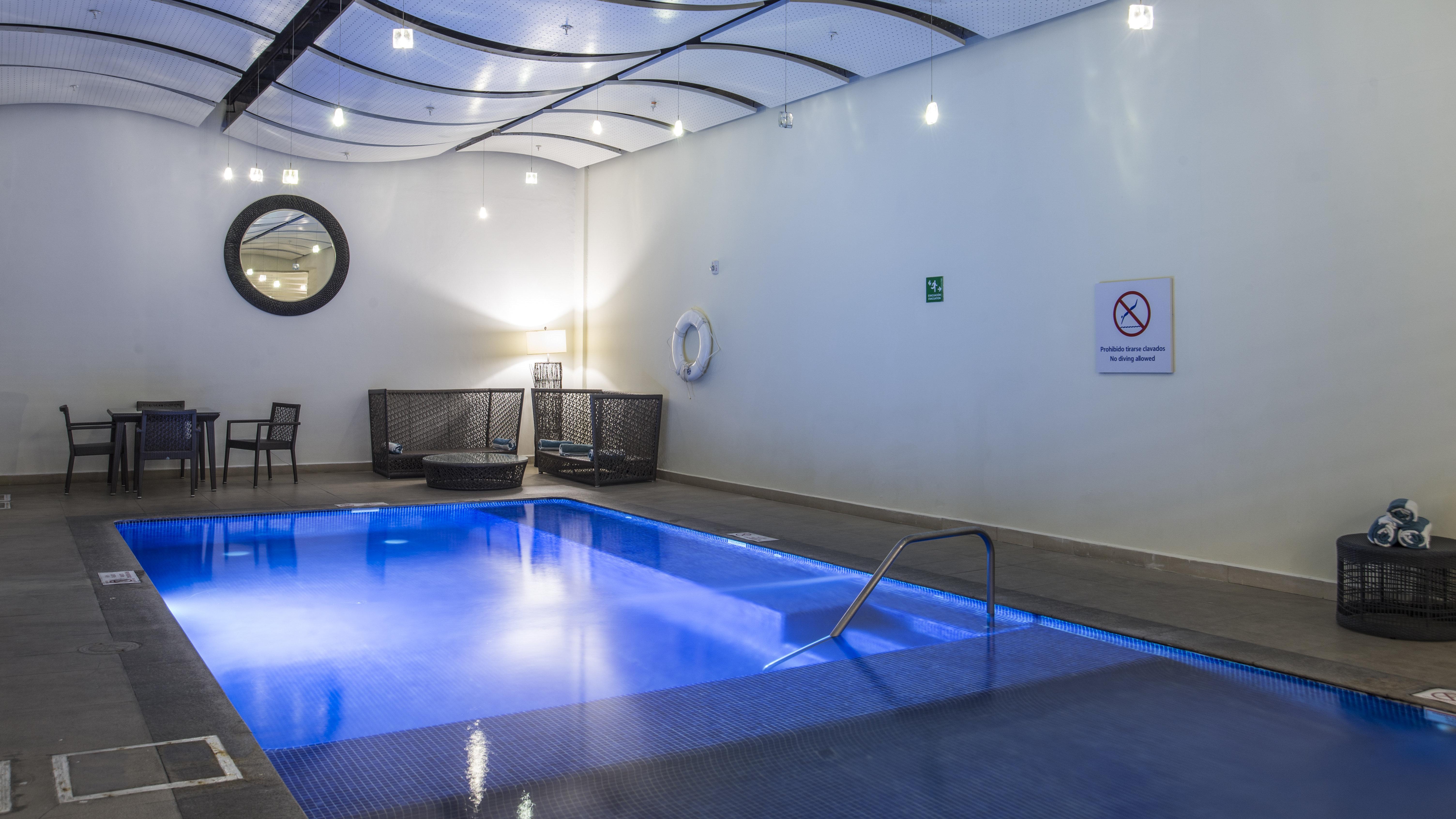 Holiday Inn Guadalajara Patria-Universidad By Ihg سابوبان المظهر الخارجي الصورة