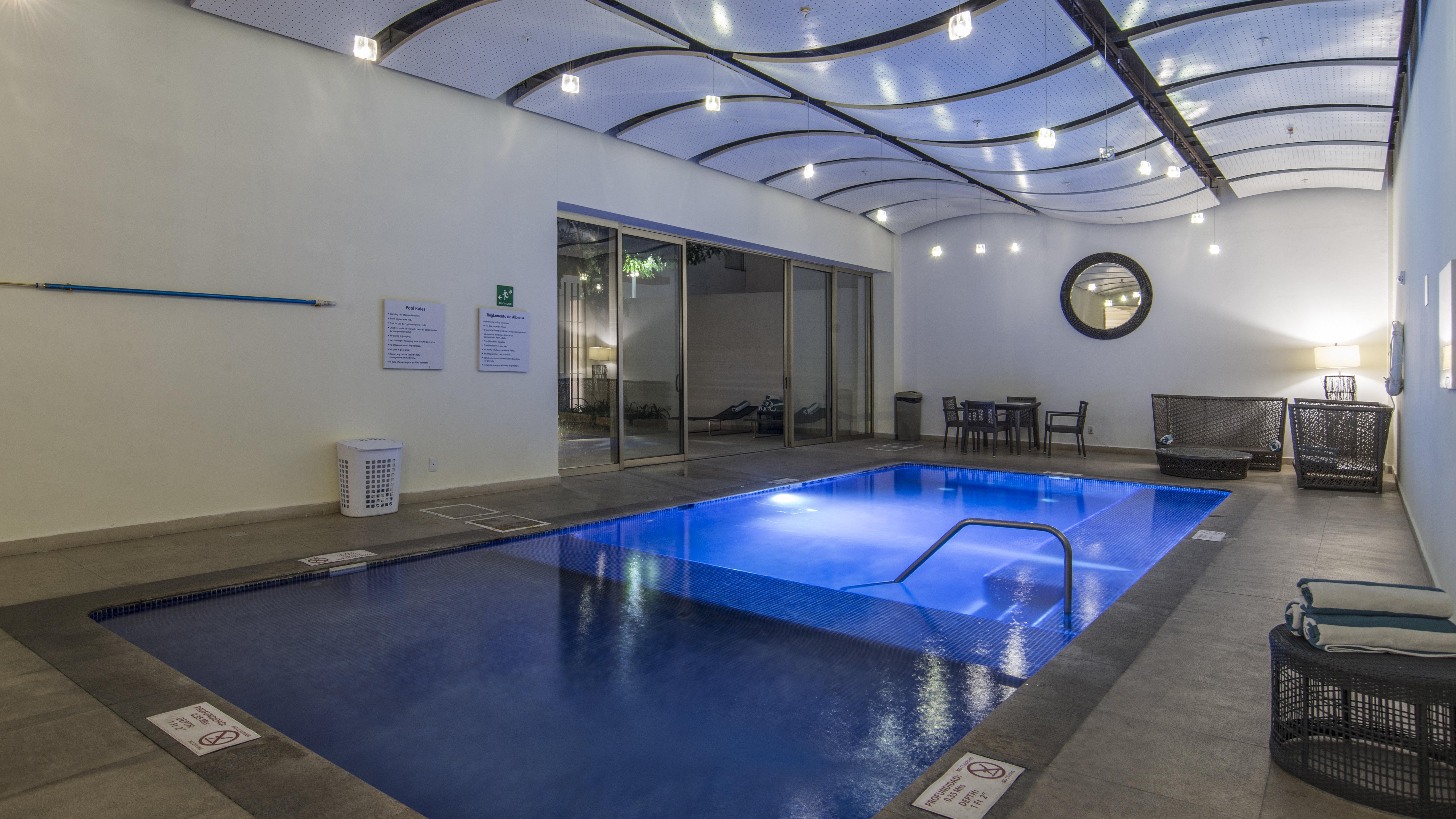 Holiday Inn Guadalajara Patria-Universidad By Ihg سابوبان المظهر الخارجي الصورة