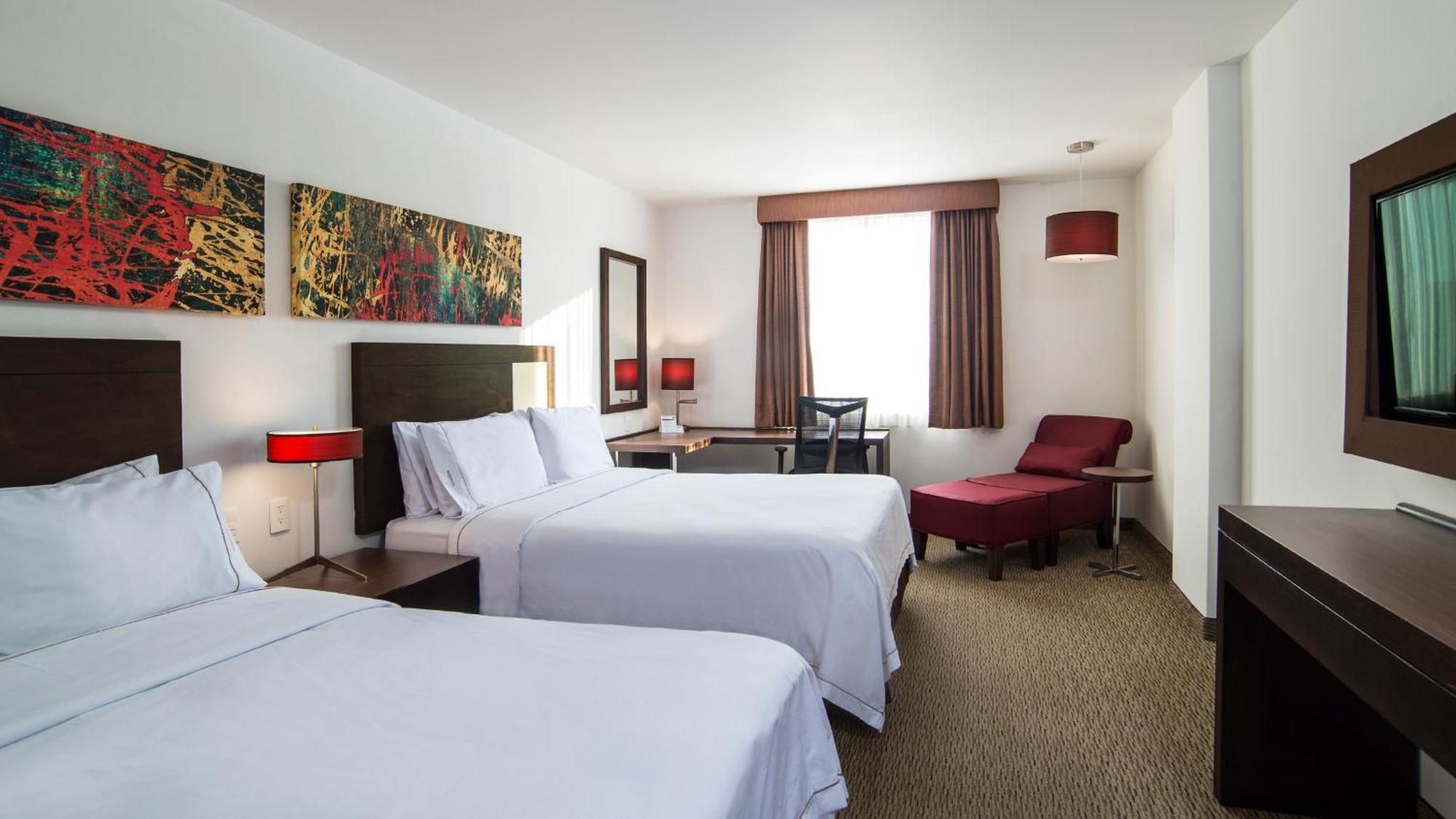 Holiday Inn Guadalajara Patria-Universidad By Ihg سابوبان المظهر الخارجي الصورة