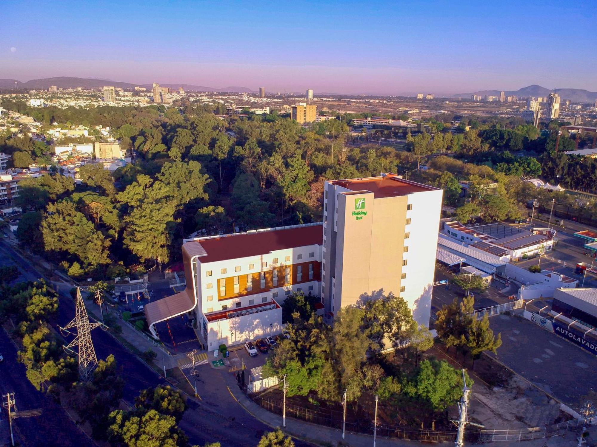 Holiday Inn Guadalajara Patria-Universidad By Ihg سابوبان المظهر الخارجي الصورة