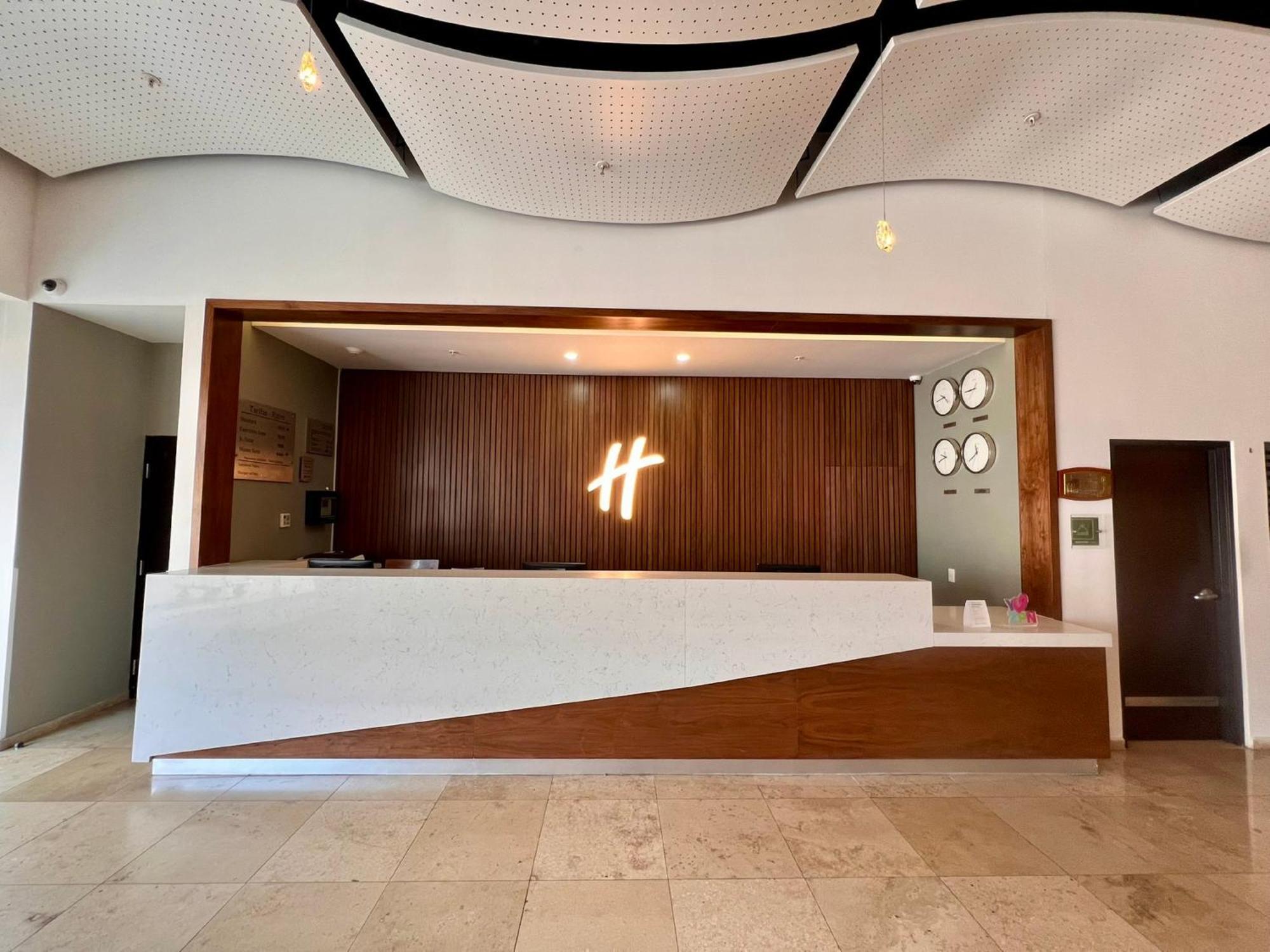 Holiday Inn Guadalajara Patria-Universidad By Ihg سابوبان المظهر الخارجي الصورة